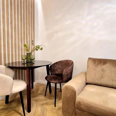 Old Town Studio Апартаменти